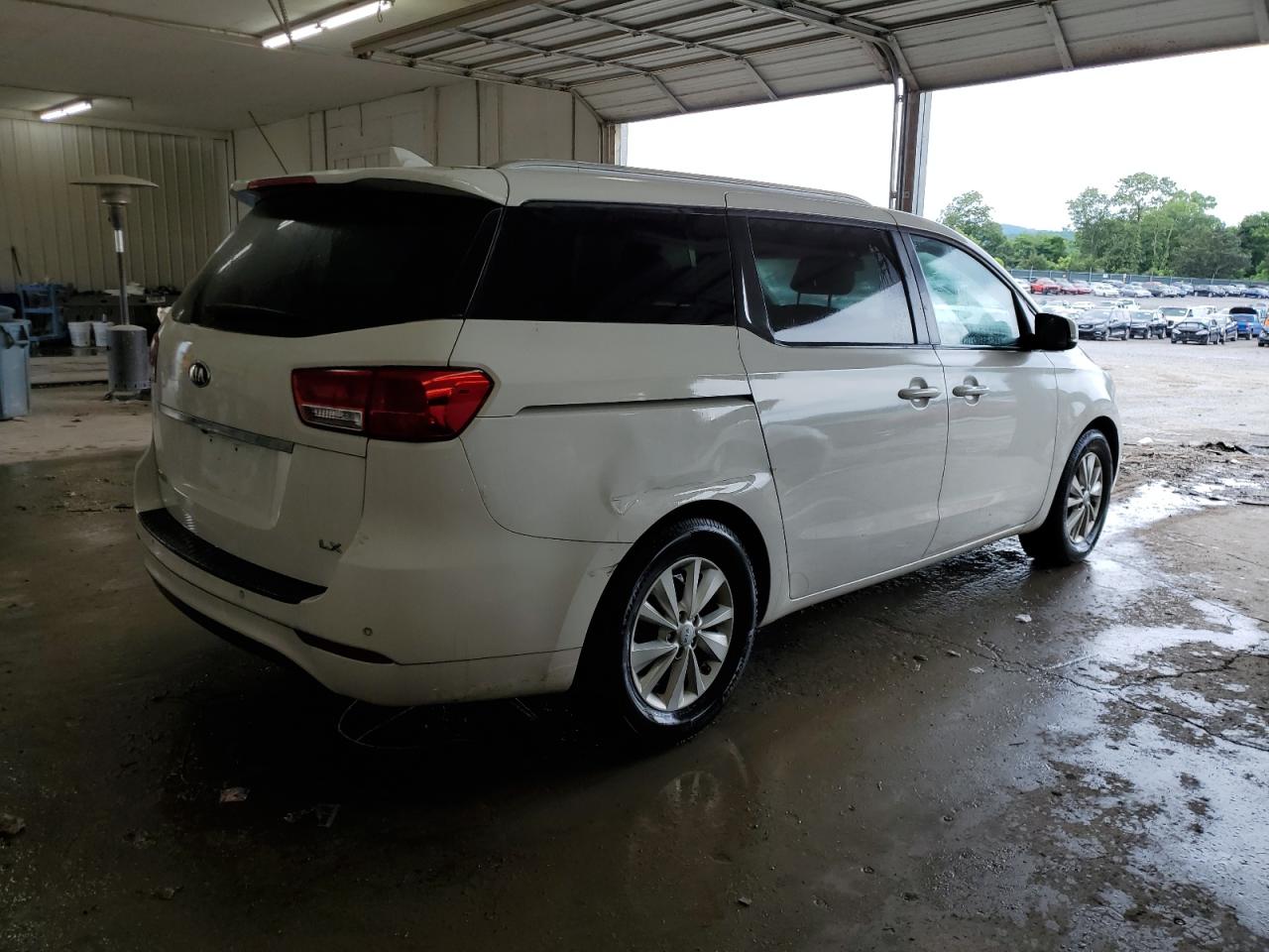 KNDMB5C16G6131096 2016 Kia Sedona Lx