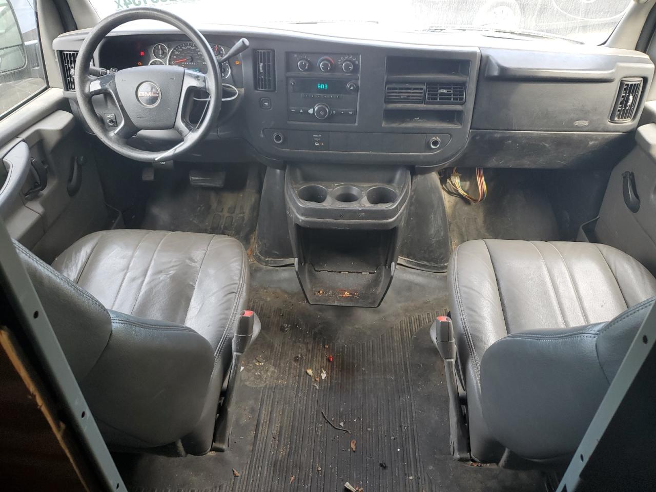 1GTGG25C581144741 2008 GMC Savana G2500