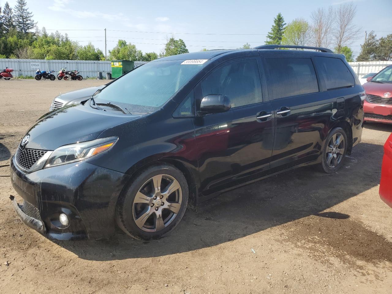 5TDXZ3DC3HS818728 2017 Toyota Sienna Se