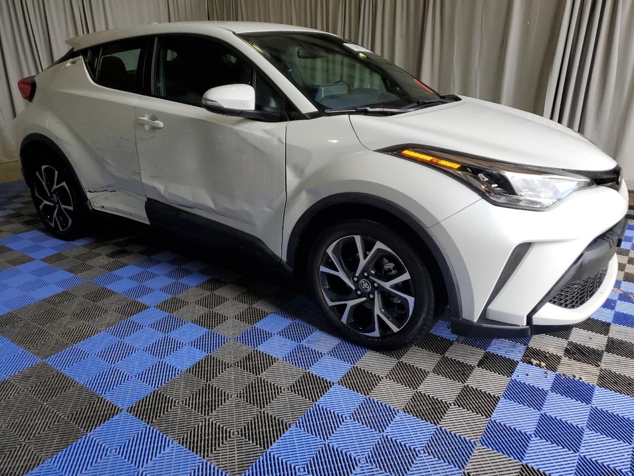 NMTKHMBX3NR142557 2022 Toyota C-Hr Xle