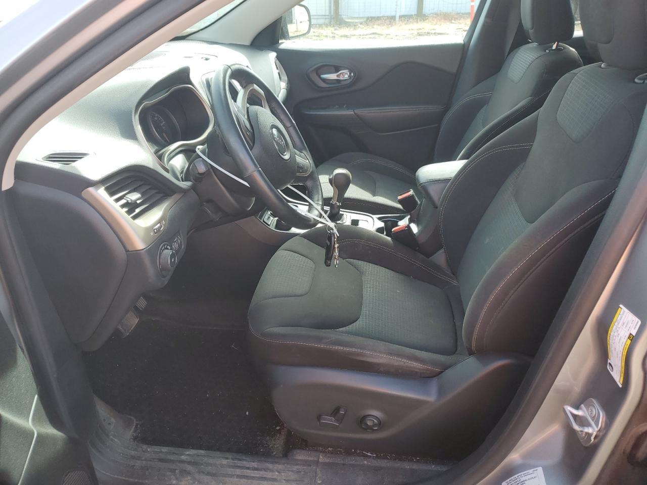 1C4PJMCS6GW203952 2016 Jeep Cherokee Latitude