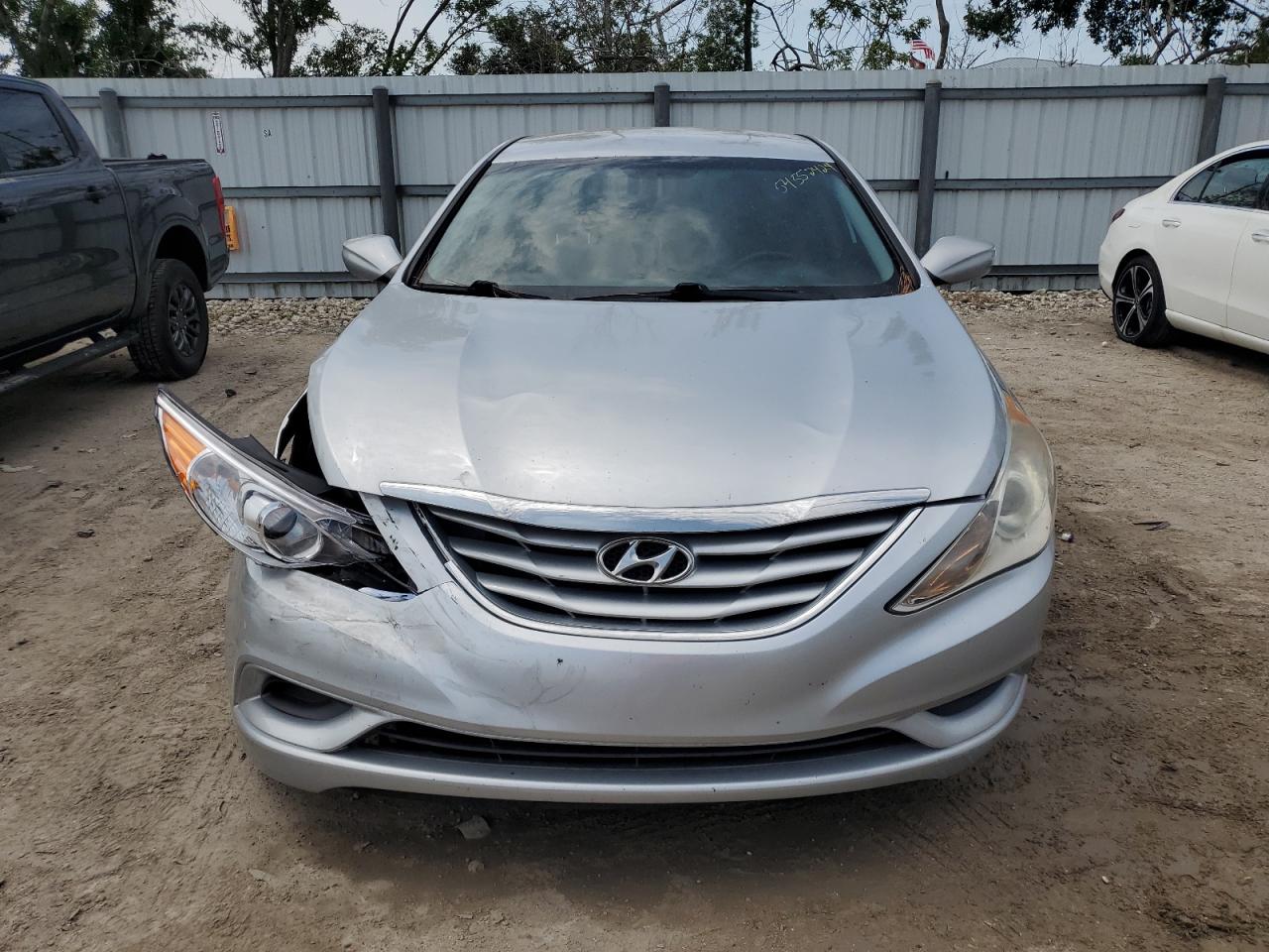 5NPEB4AC6BH060404 2011 Hyundai Sonata Gls