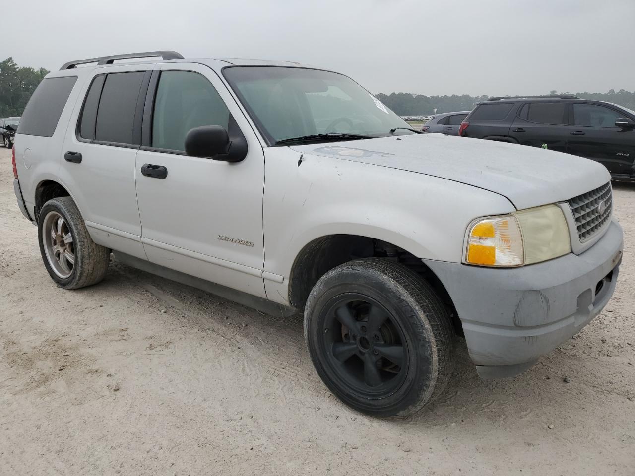 1FMZU62E32UB07347 2002 Ford Explorer Xls