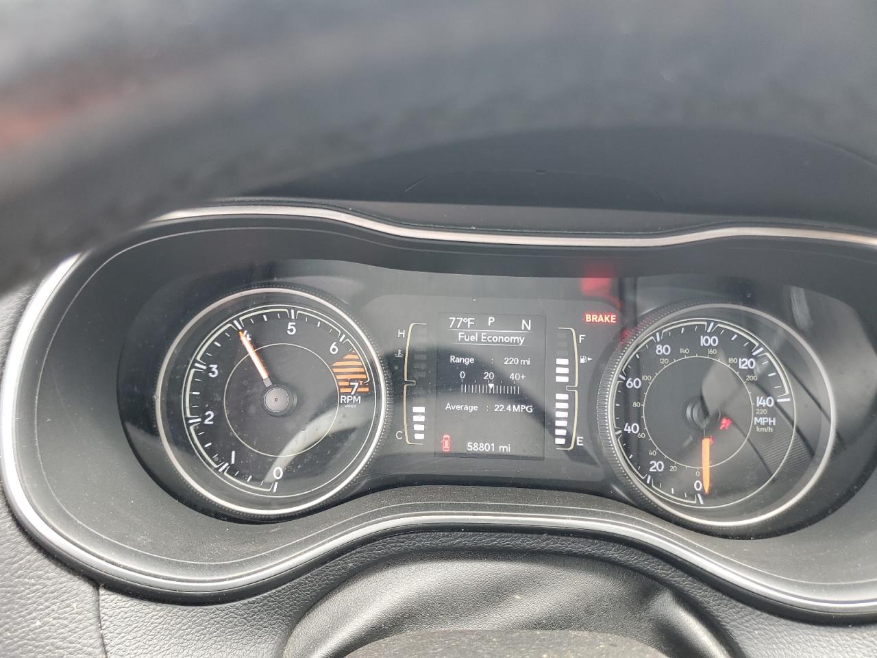 1C4PJLCB5KD263087 2019 Jeep Cherokee Latitude