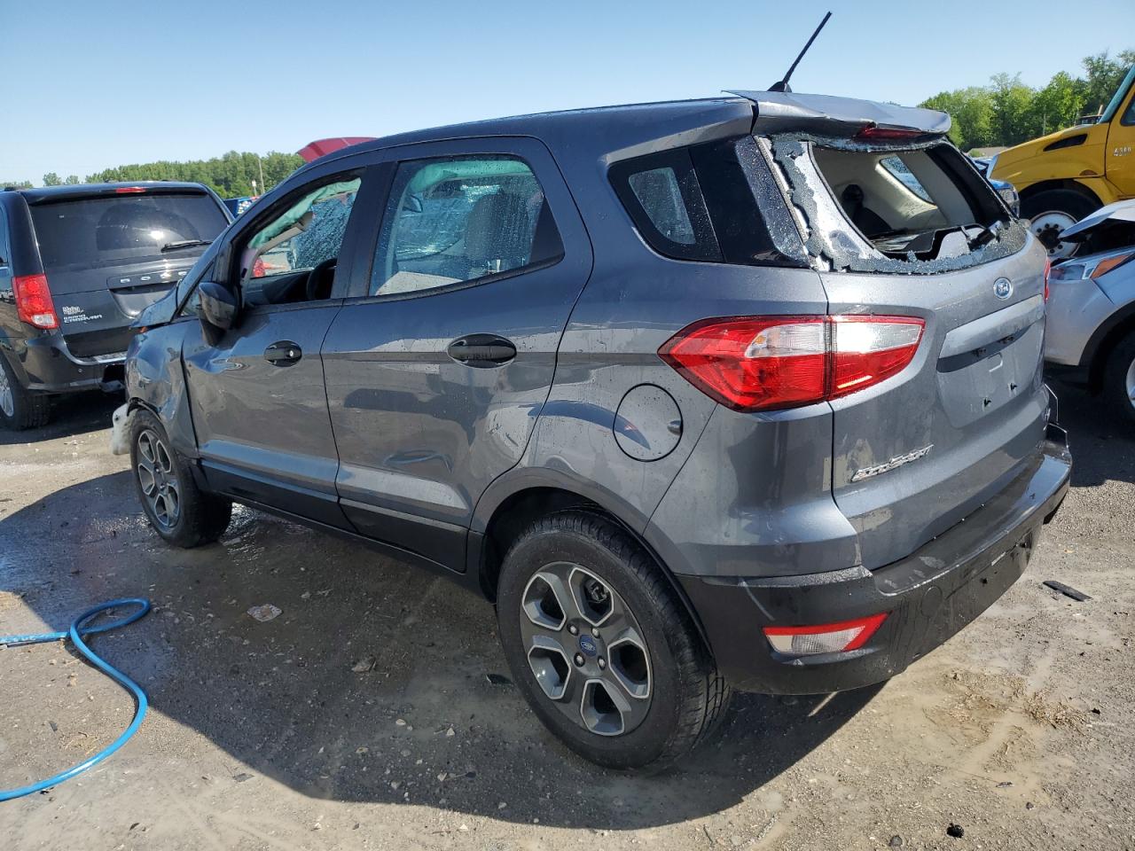 MAJ3P1RE8JC185739 2018 Ford Ecosport S