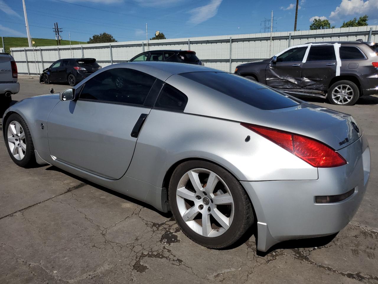 JN1AZ34D65M605538 2005 Nissan 350Z Coupe