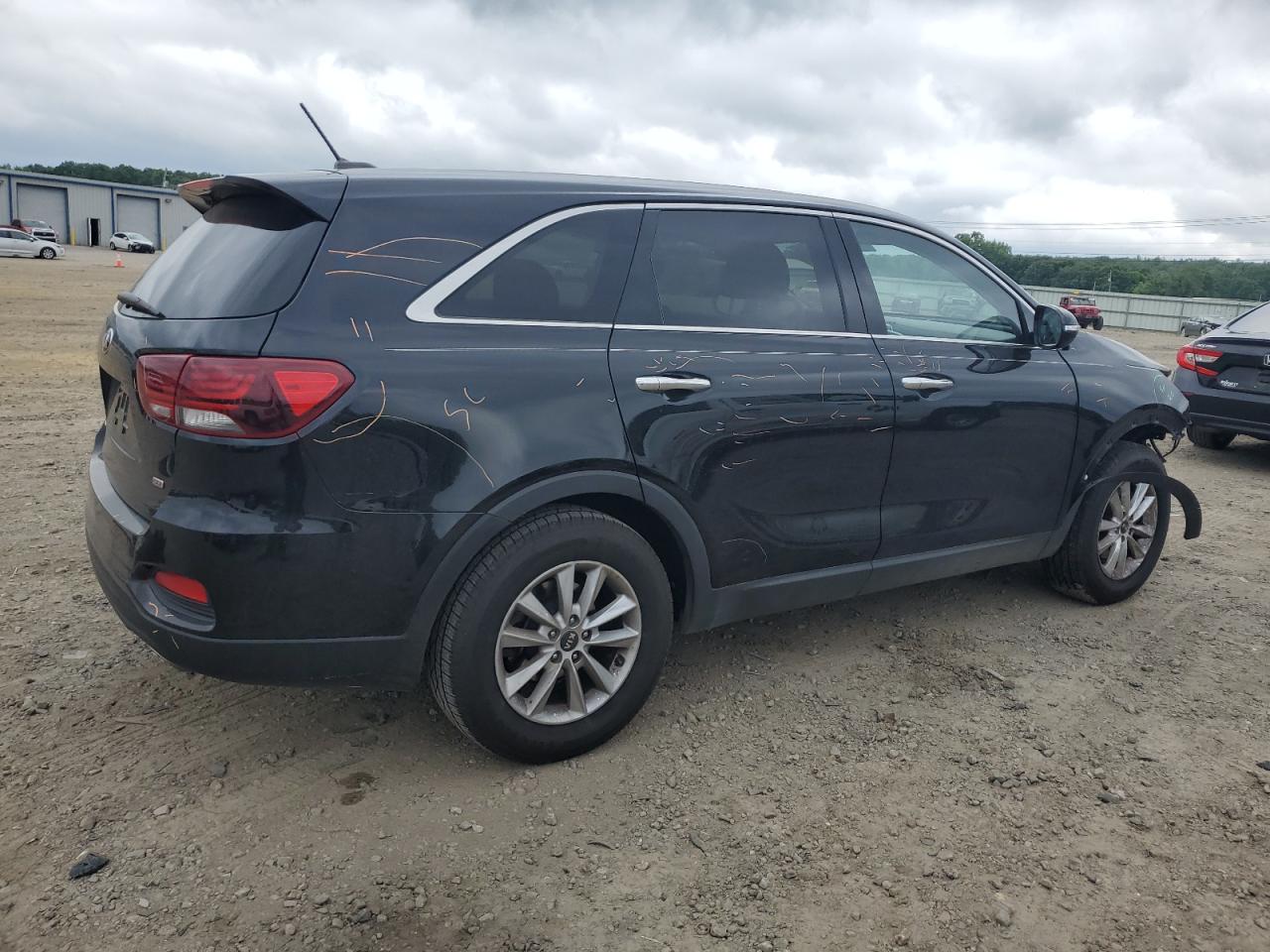 2019 Kia Sorento L vin: 5XYPG4A31KG567664