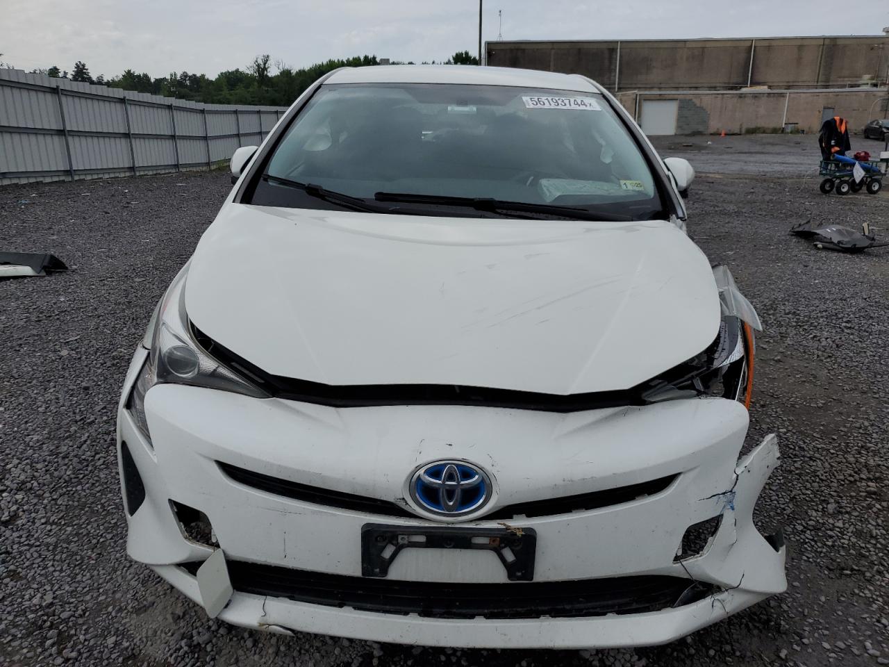 JTDKBRFU7G3511585 2016 Toyota Prius