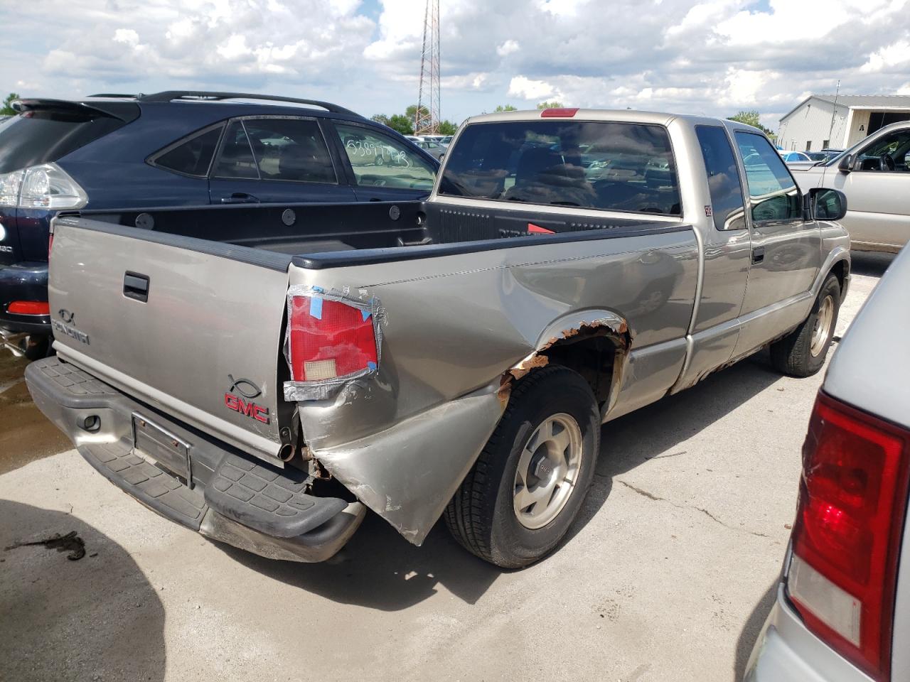 1GTCS19W418182552 2001 GMC Sonoma