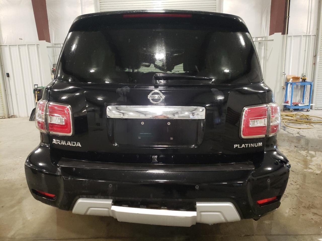 JN8AY2NE5H9708205 2017 Nissan Armada Platinum