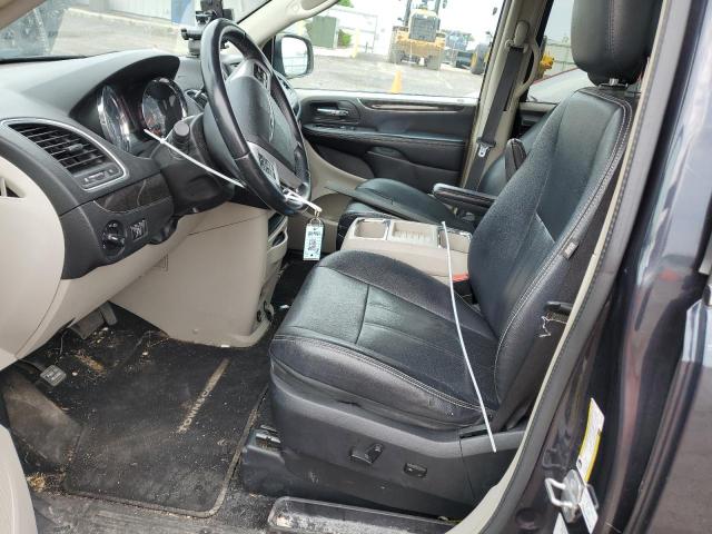 2014 Chrysler Town & Country - Image 7