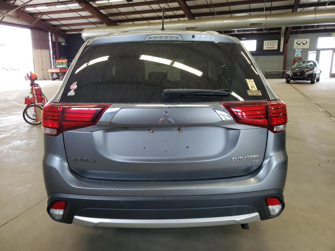 JA4AZ3A35GZ015209 2016 Mitsubishi Outlander Se