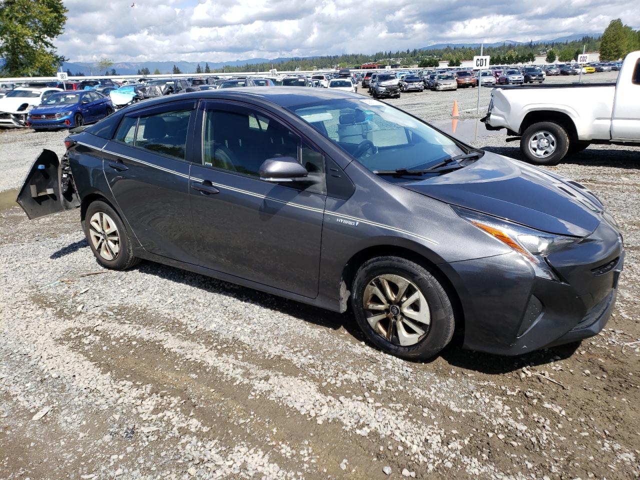 JTDKBRFUXG3015471 2016 Toyota Prius