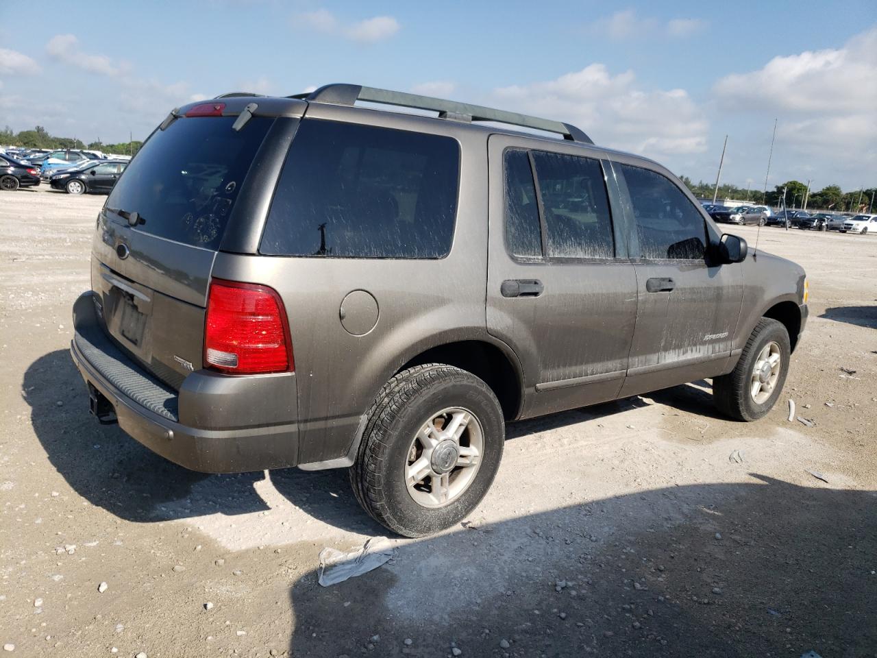 1FMZU63KX5UA20246 2005 Ford Explorer Xlt