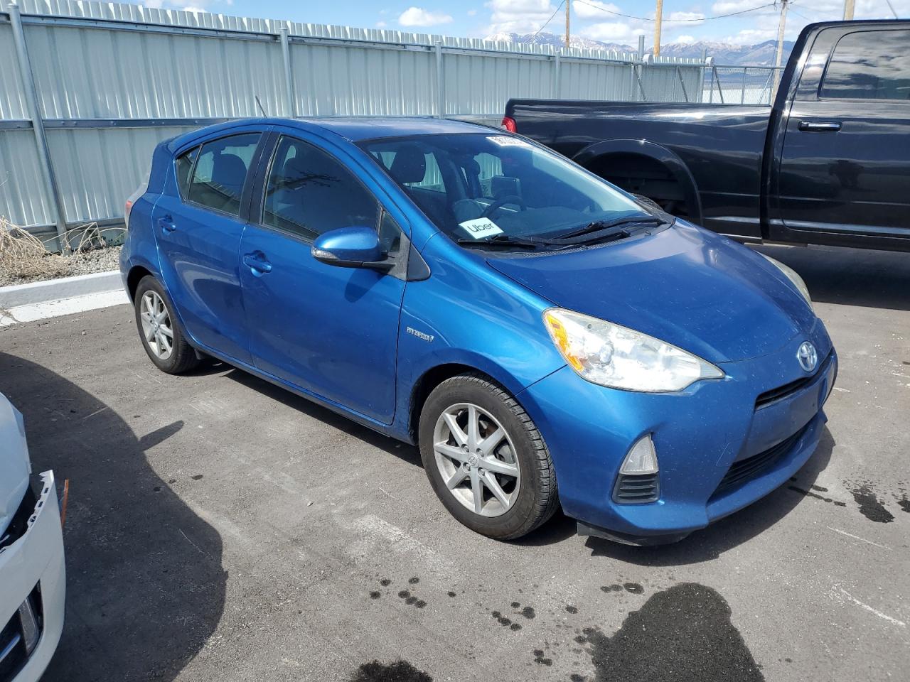 JTDKDTB36D1048401 2013 Toyota Prius C