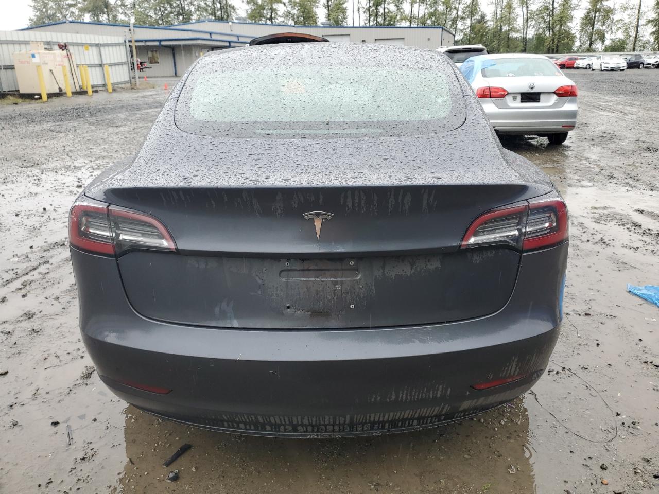 5YJ3E1EA0JF047733 2018 Tesla Model 3