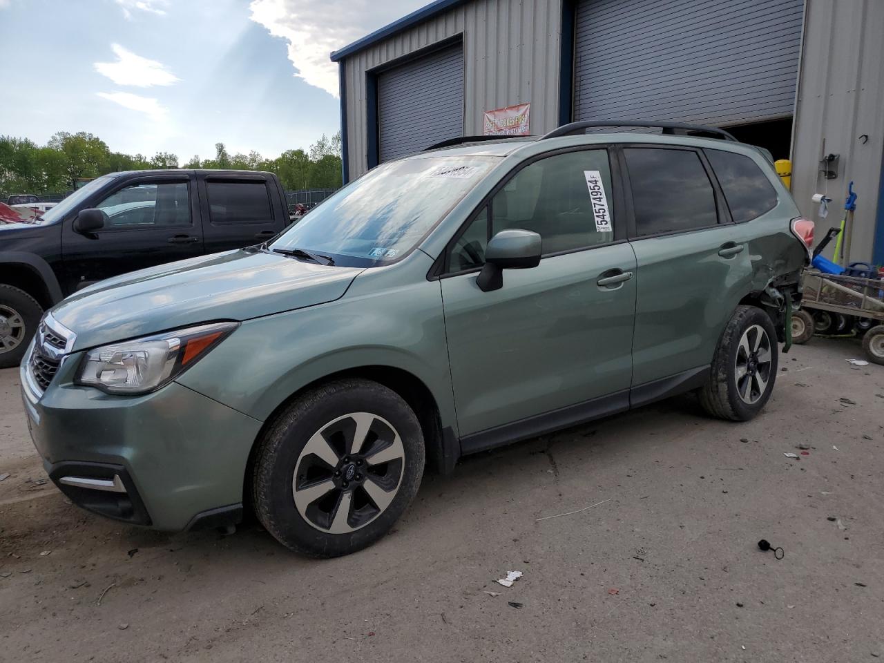 JF2SJAEC5JH503915 2018 Subaru Forester 2.5I Premium