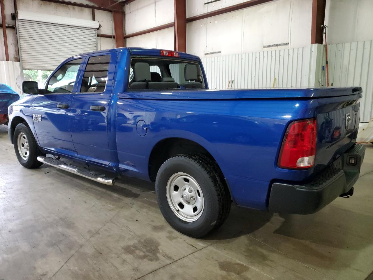 1C6RR6FG0KS687032 2019 Ram 1500 Classic Tradesman