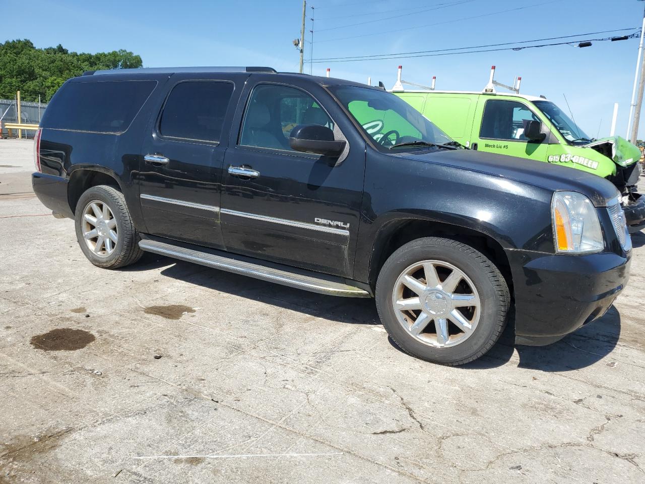 1GKS2MEF9ER167102 2014 GMC Yukon Xl Denali