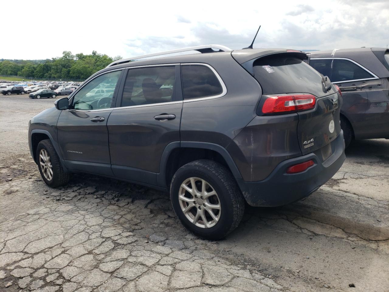 2014 Jeep Cherokee Latitude vin: 1C4PJMCB9EW183662