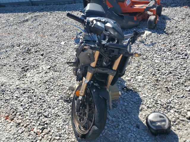 2023 HONDA CB650 RA MLHRH0254P5400940