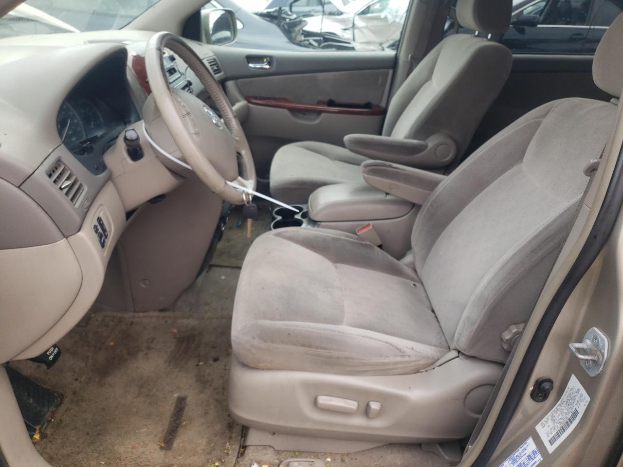 5TDZA22C94S032925 2004 Toyota Sienna Xle