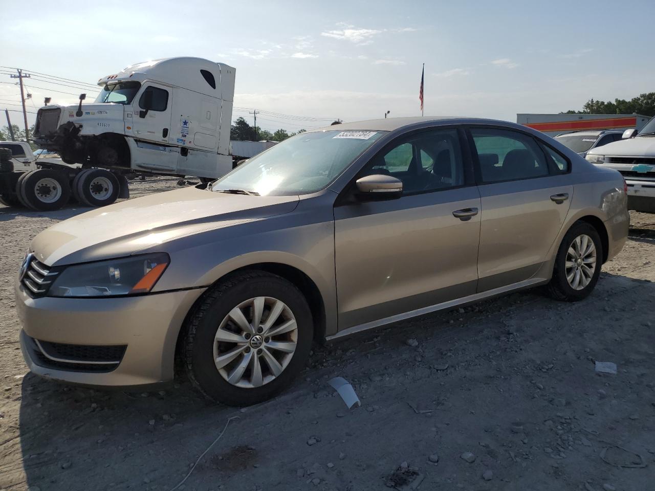 1VWAT7A33FC028523 2015 Volkswagen Passat S