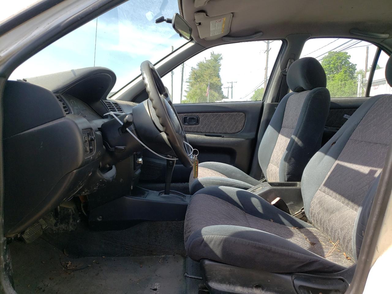 3N1AB41D0XL104446 1999 Nissan Sentra Base