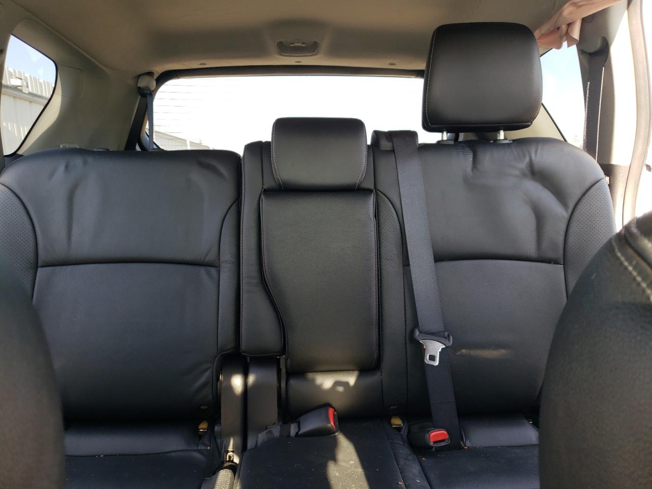 JA4JT5AX0CU014590 2012 Mitsubishi Outlander Gt