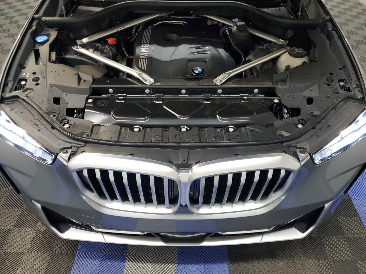 5UX13EU01R9V10285 2024 BMW X5 Sdrive 40I