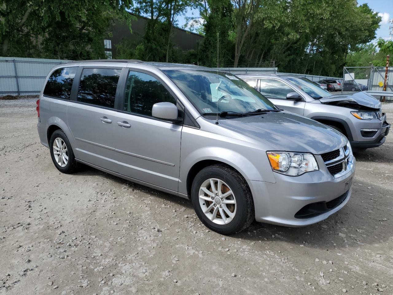 2C4RDGCG8FR712655 2015 Dodge Grand Caravan Sxt