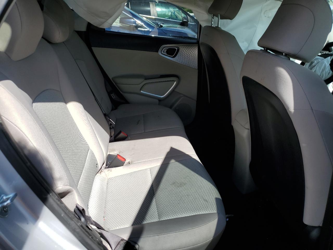 KNDJ23AU7L7038550 2020 Kia Soul Lx