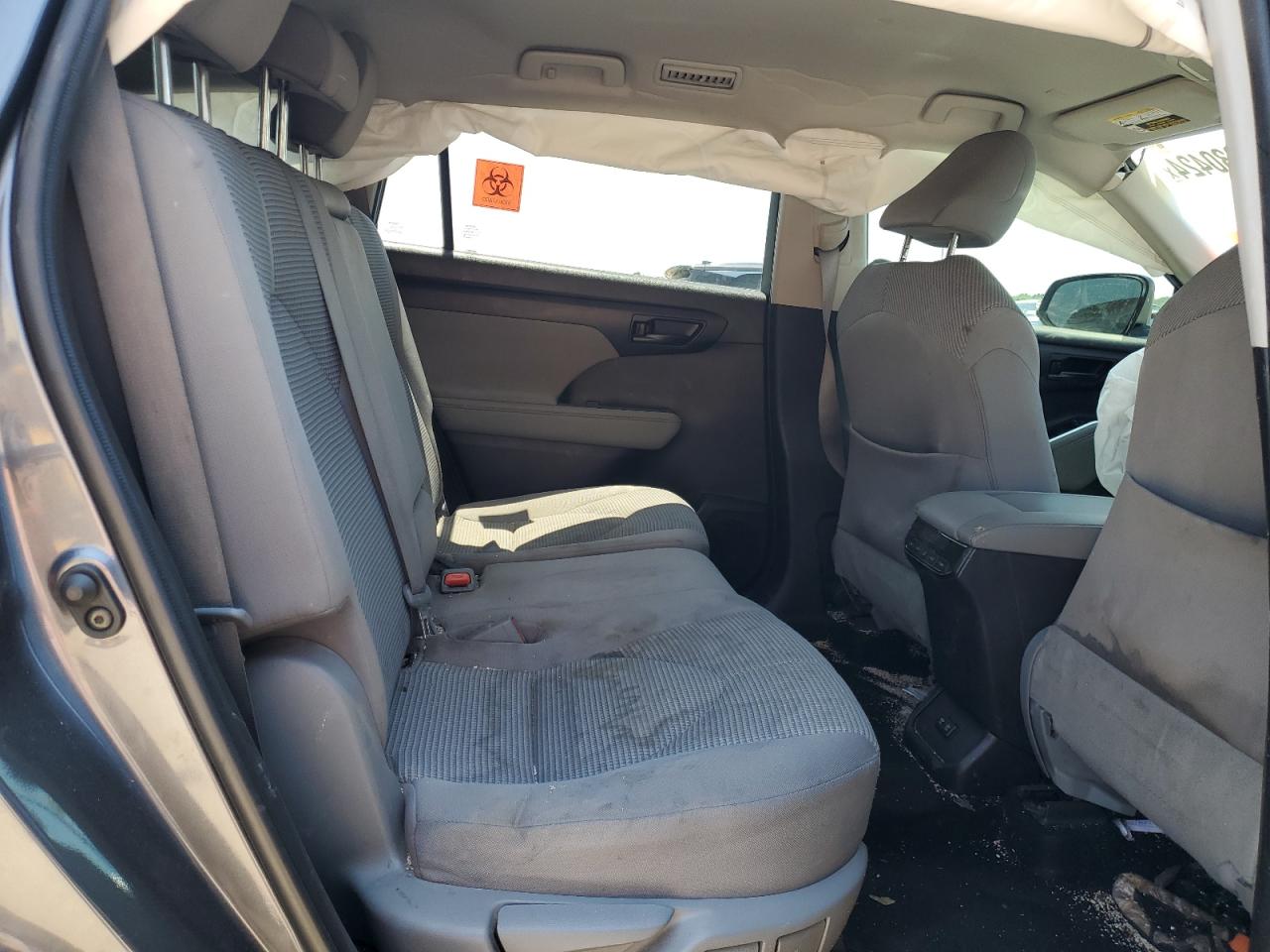 5TDZZRAH2MS514666 2021 Toyota Highlander L