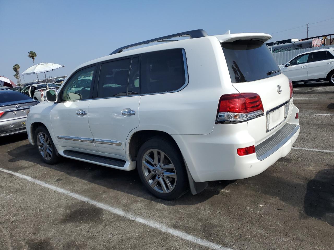 2013 Lexus Lx 570 vin: JTJHY7AX6D4091836