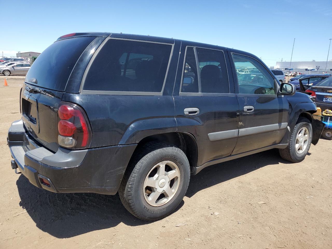 1GNDT13S452381916 2005 Chevrolet Trailblazer Ls