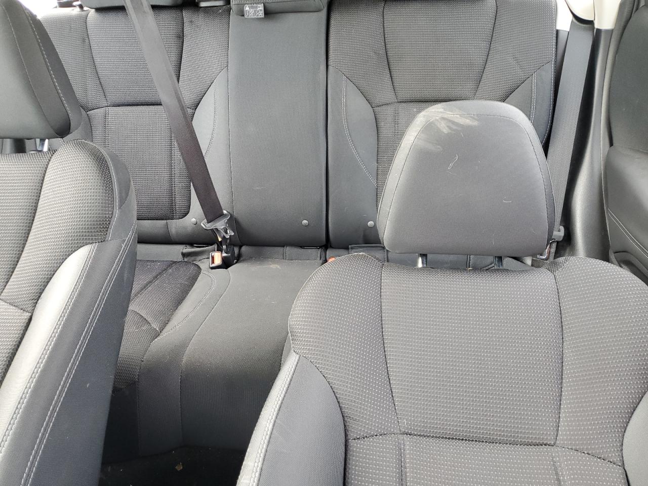 JF2SKACC9KH460018 2019 Subaru Forester