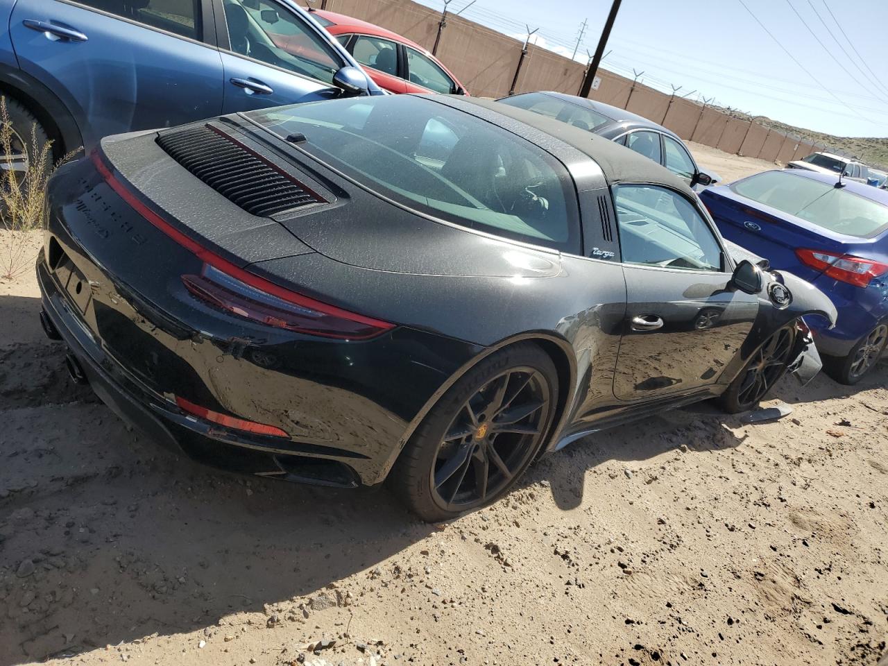 PORSCHE 911 TARGA 4S