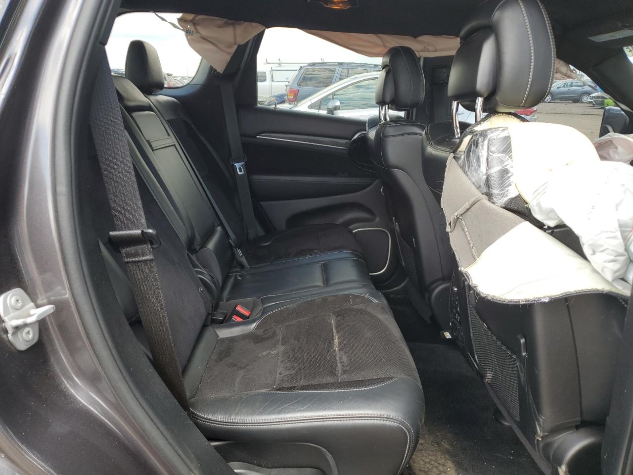 1C4RJFDJ2FC894312 2015 Jeep Grand Cherokee Srt-8