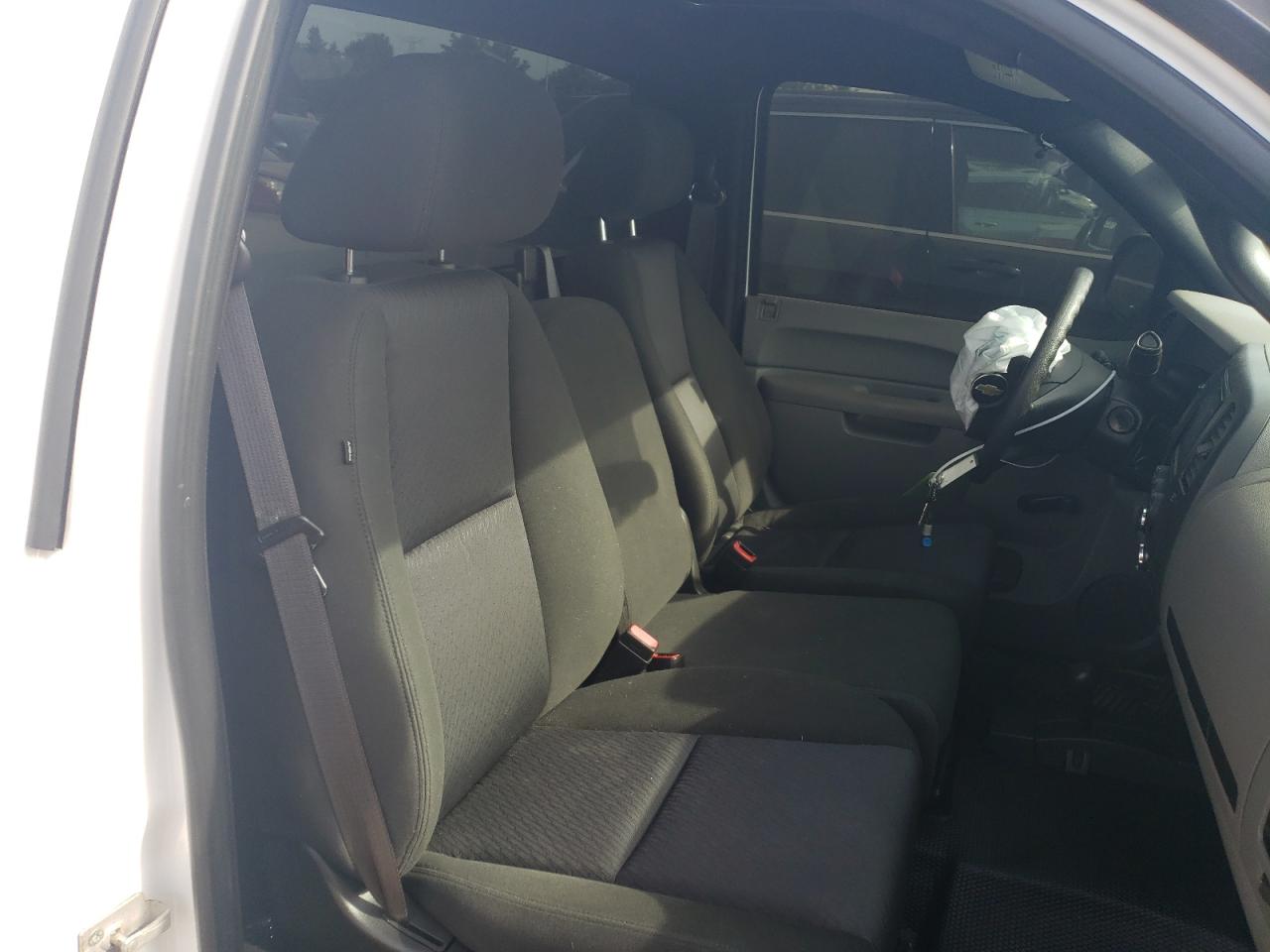 1GCNKPEX6BZ150272 2011 Chevrolet Silverado K1500