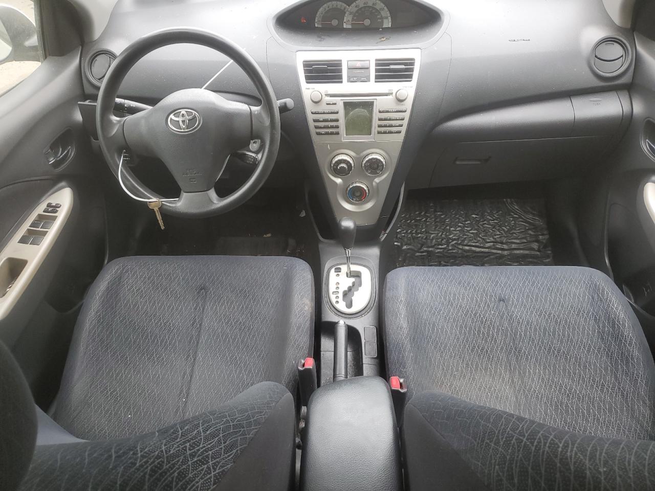 JTDBT923981280969 2008 Toyota Yaris