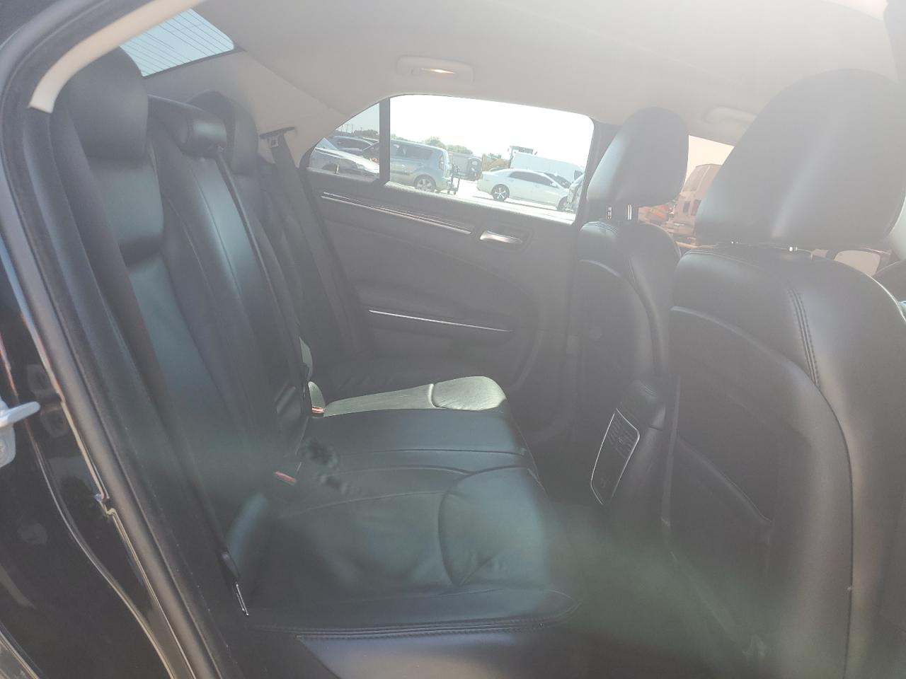 2C3CCAAG6GH238774 2016 Chrysler 300 Limited