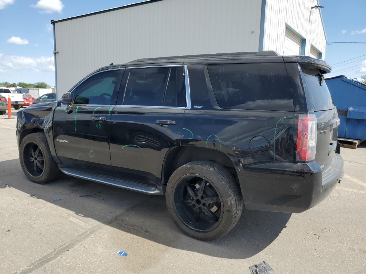 2018 GMC Yukon Slt vin: 1GKS1BKC0JR196080