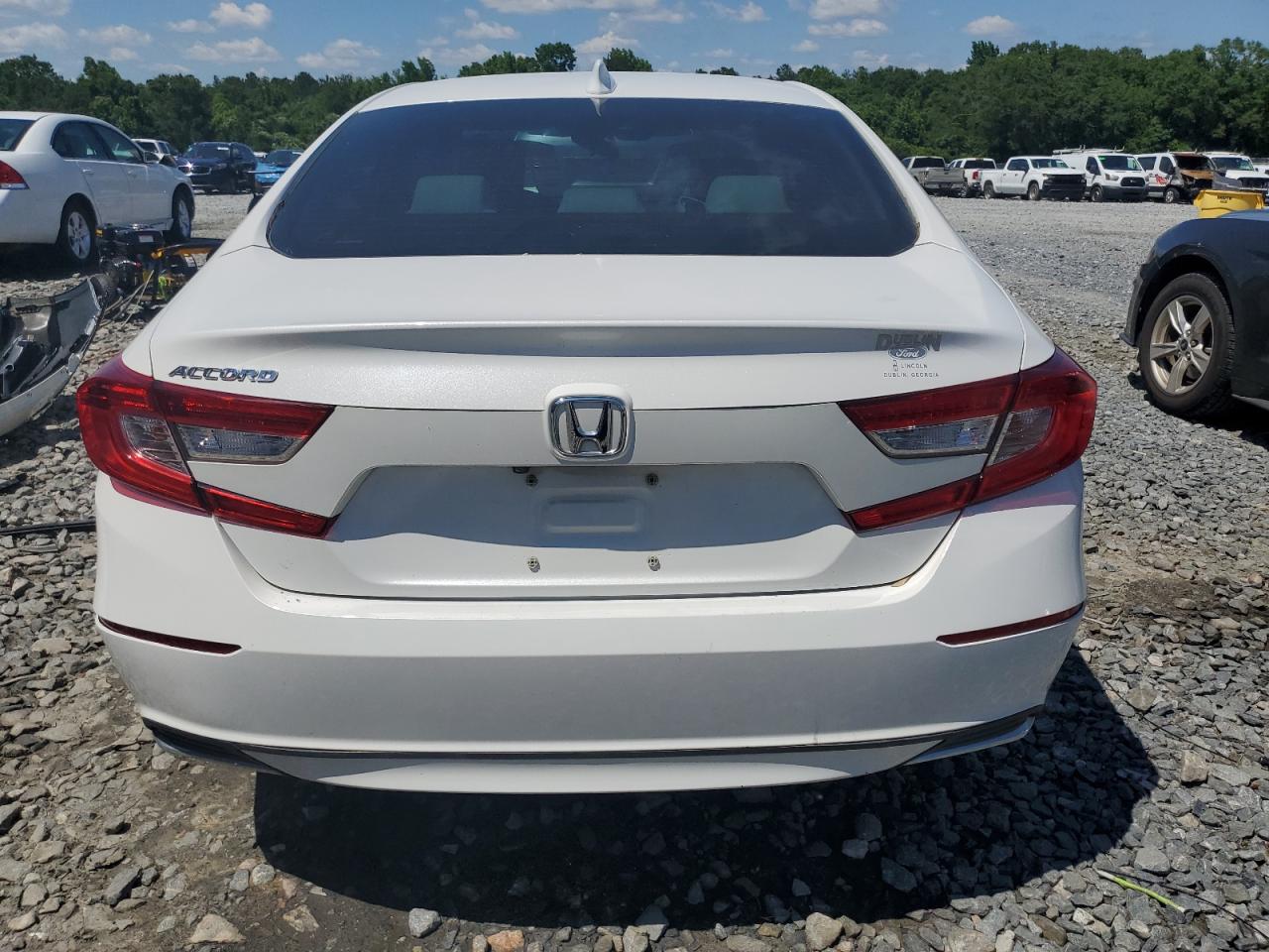 1HGCV1F19JA051708 2018 Honda Accord Lx