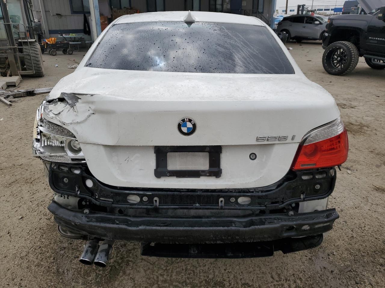 WBANU5C51AC365654 2010 BMW 528 I