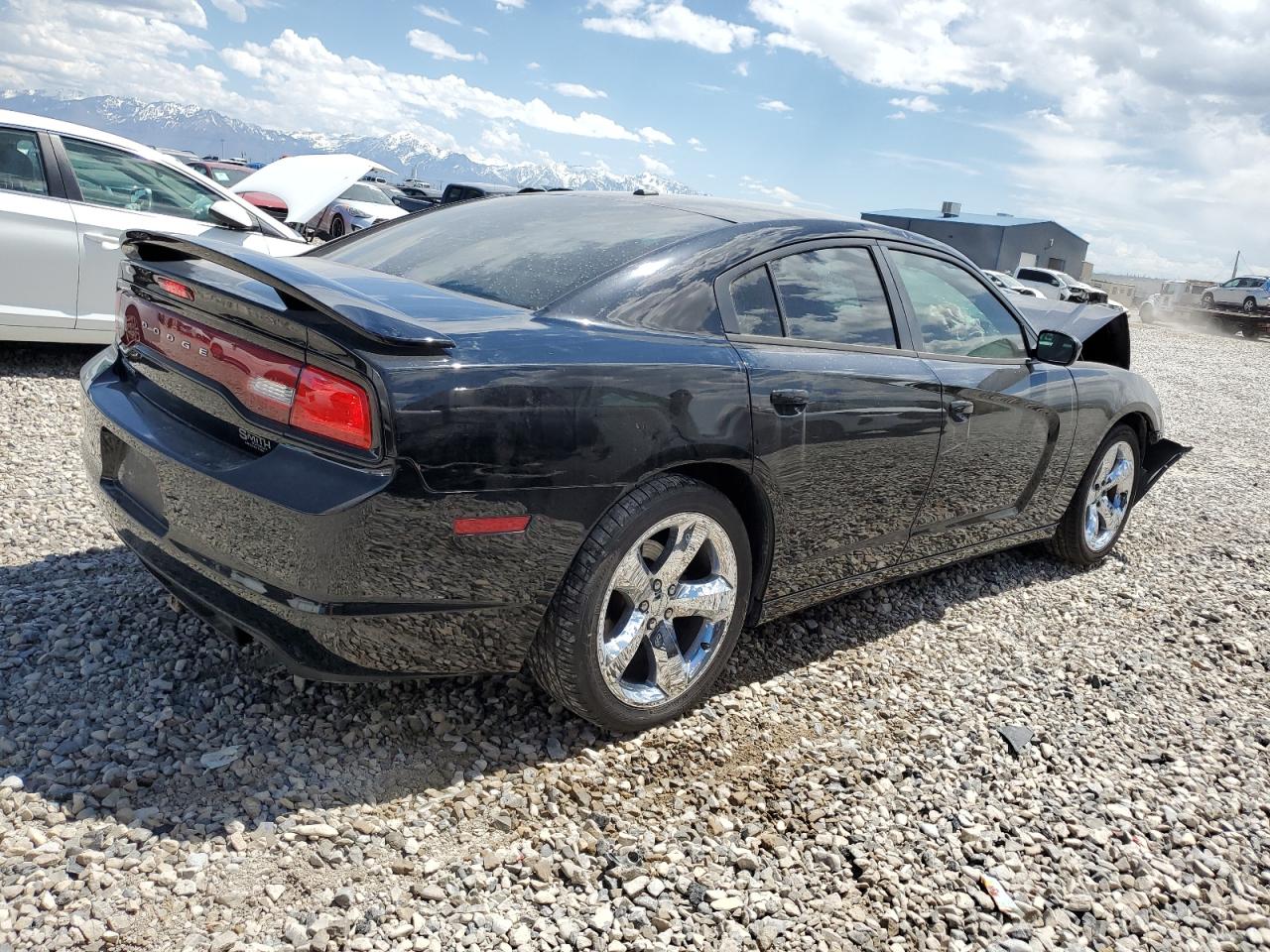 2C3CDXHG0DH595675 2013 Dodge Charger Sxt