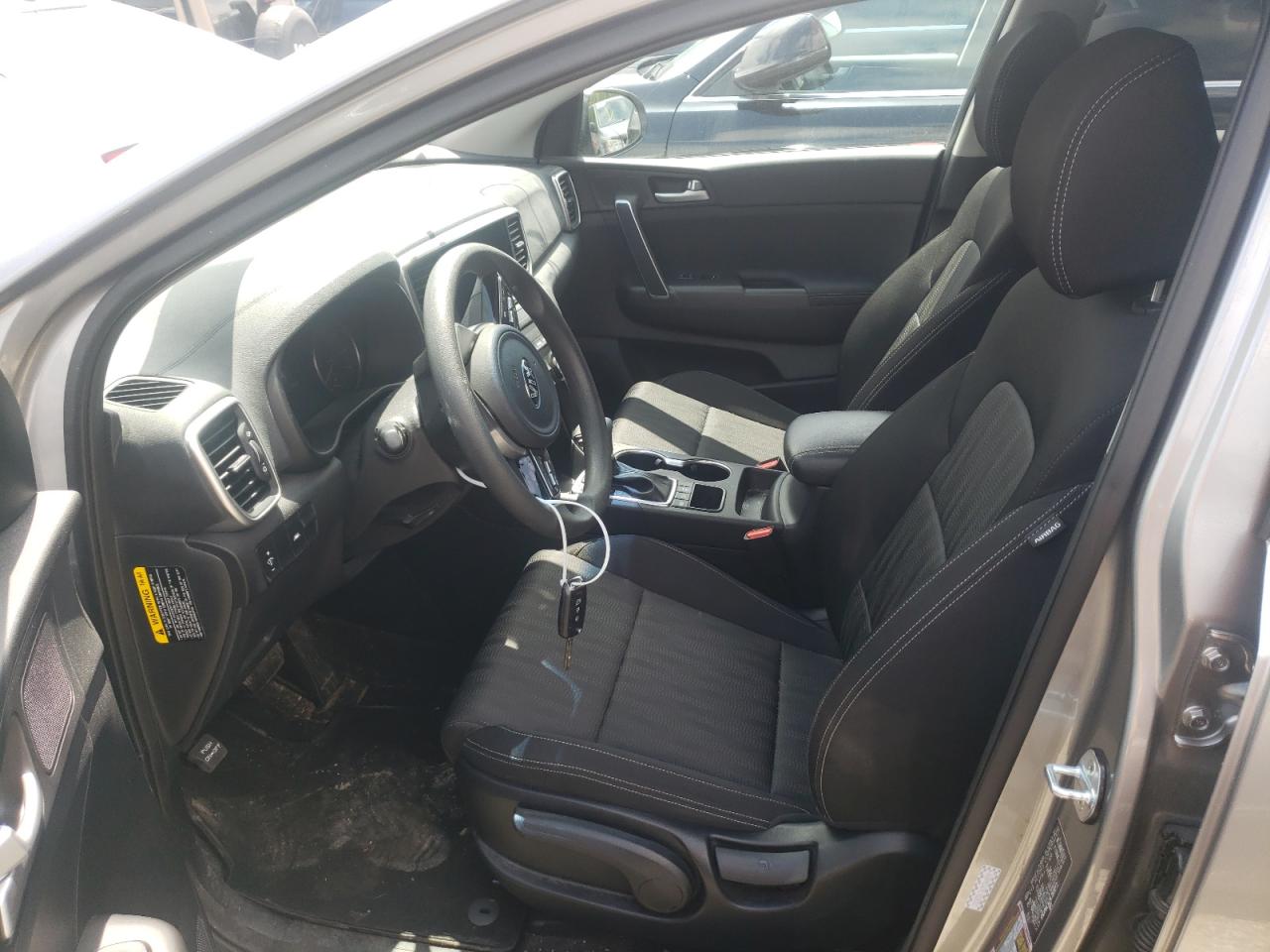 KNDPMCAC9L7828721 2020 Kia Sportage Lx