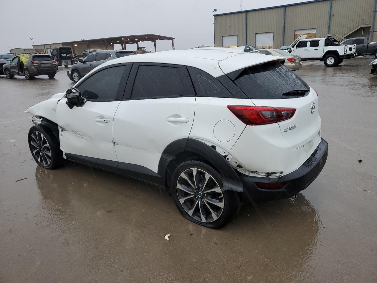 JM1DKDC75K1460540 2019 Mazda Cx-3 Touring