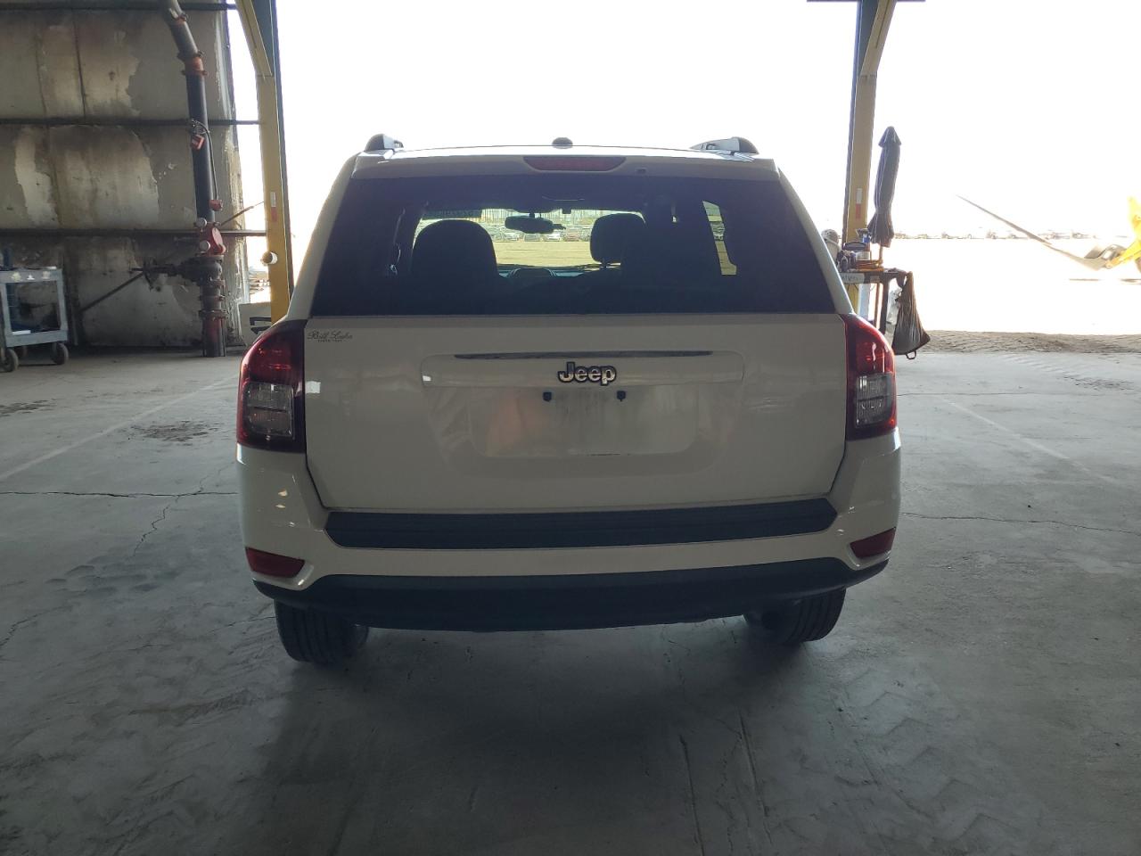 1C4NJCBA7GD615786 2016 Jeep Compass Sport