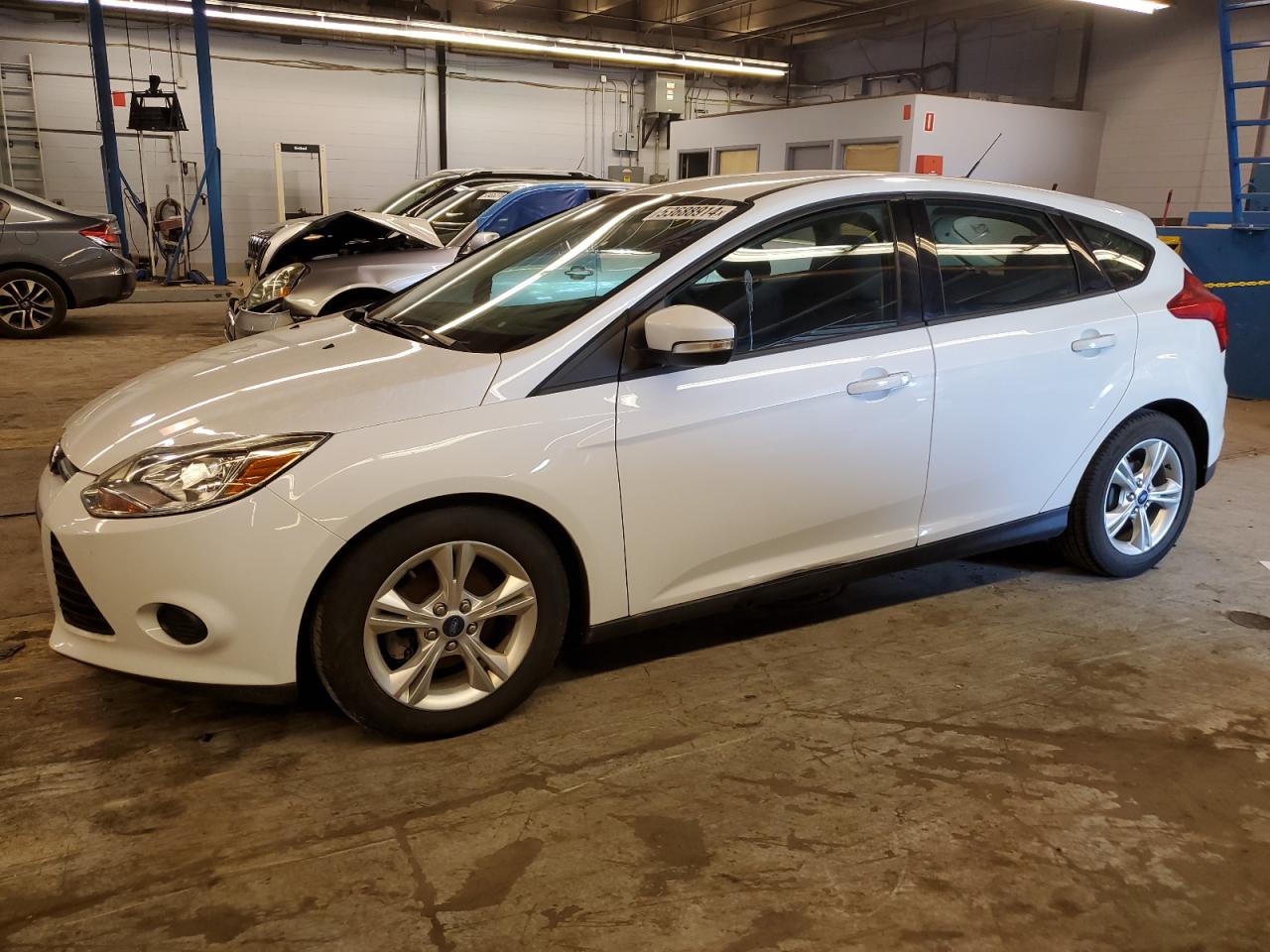 2014 Ford Focus Se vin: 1FADP3K28EL166470