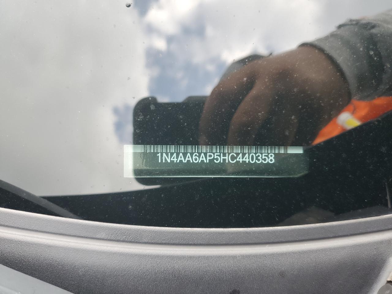 1N4AA6AP5HC440358 2017 Nissan Maxima 3.5S